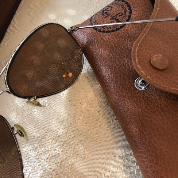 Ray Ban Classic Aviator Sunglasses. - Picture 2 of 10